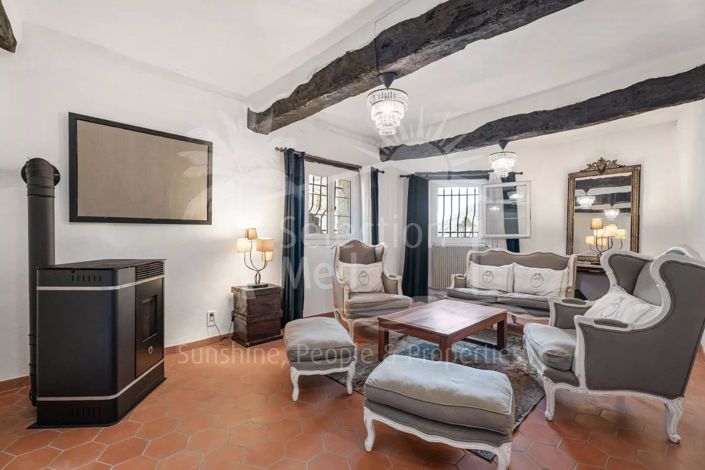 Image No.3-3 Bed Apartment for sale