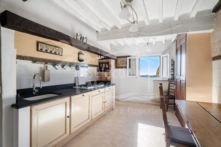 Image No.8-3 Bed Apartment for sale