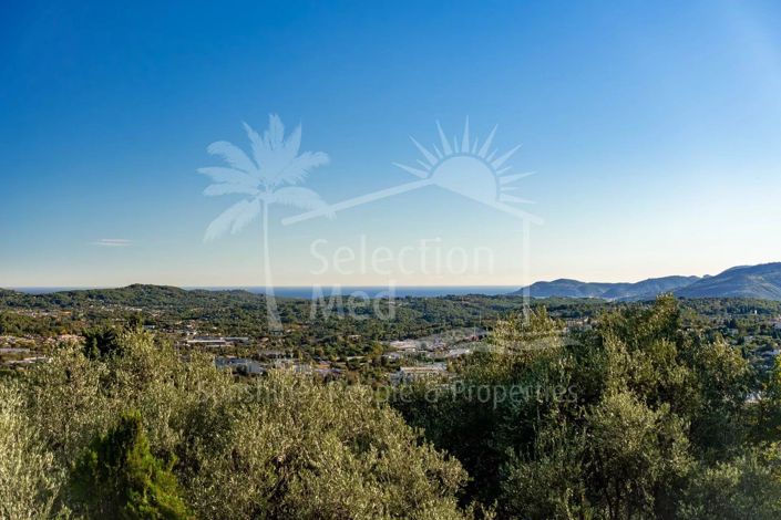 Image No.17-4 Bed House for sale