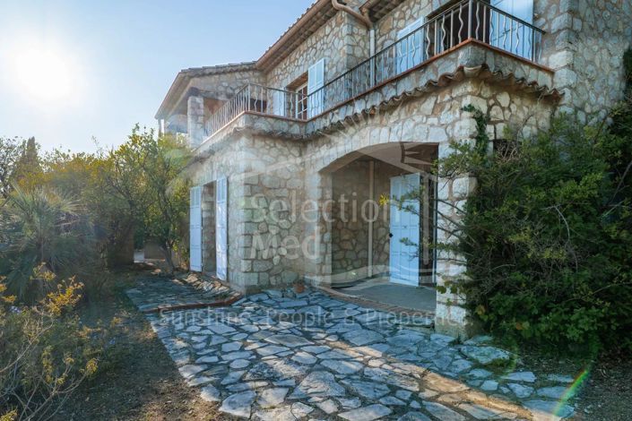 Image No.20-4 Bed House for sale