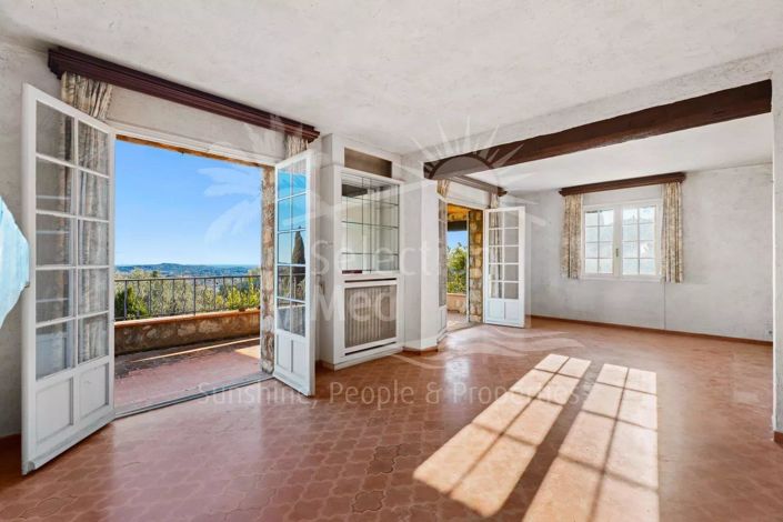 Image No.6-4 Bed House for sale