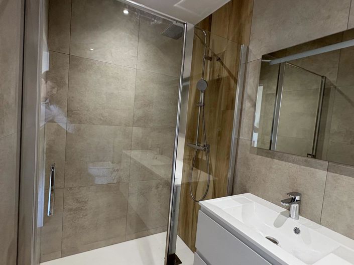 Image No.15-5 Bed House for sale