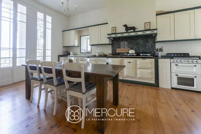 Image No.5-7 Bed House for sale