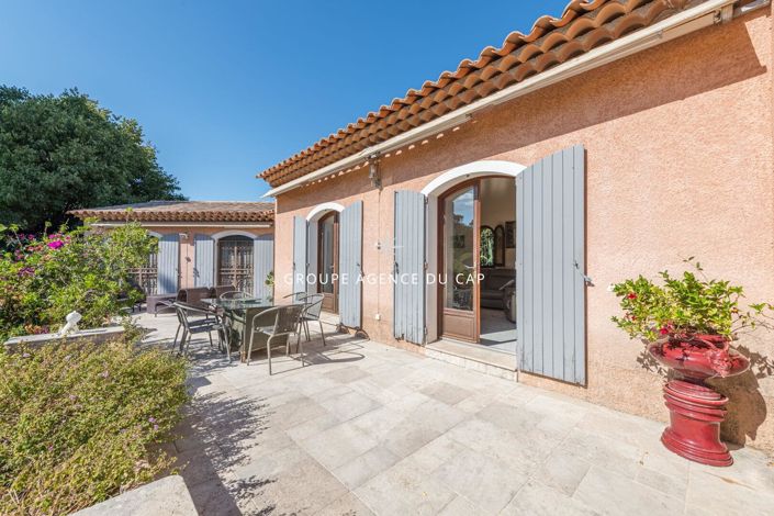 Image No.5-Maison de 3 chambres à vendre à Saint-Raphael