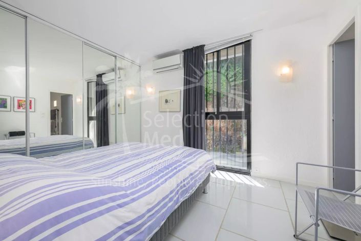 Image No.14-4 Bed House for sale