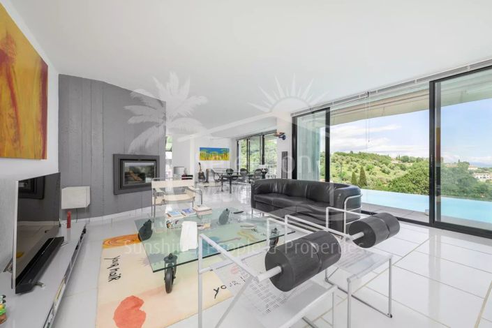 Image No.7-4 Bed House for sale