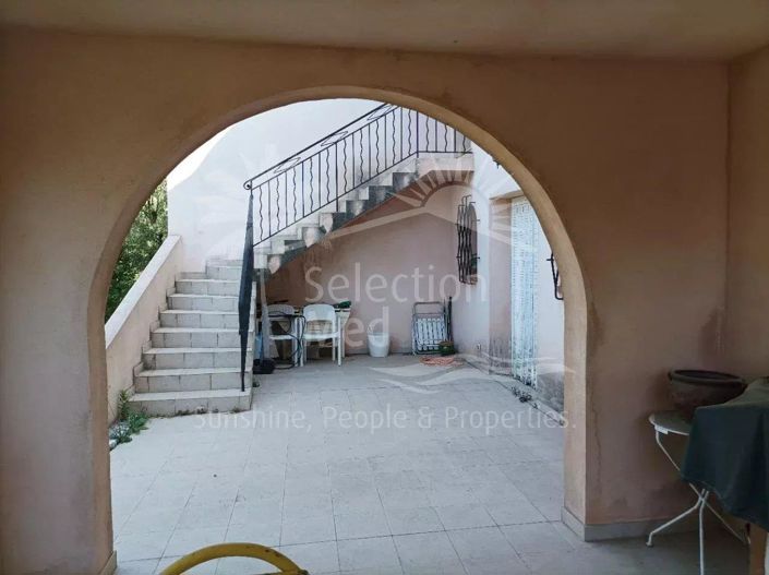 Image No.13-5 Bed House for sale