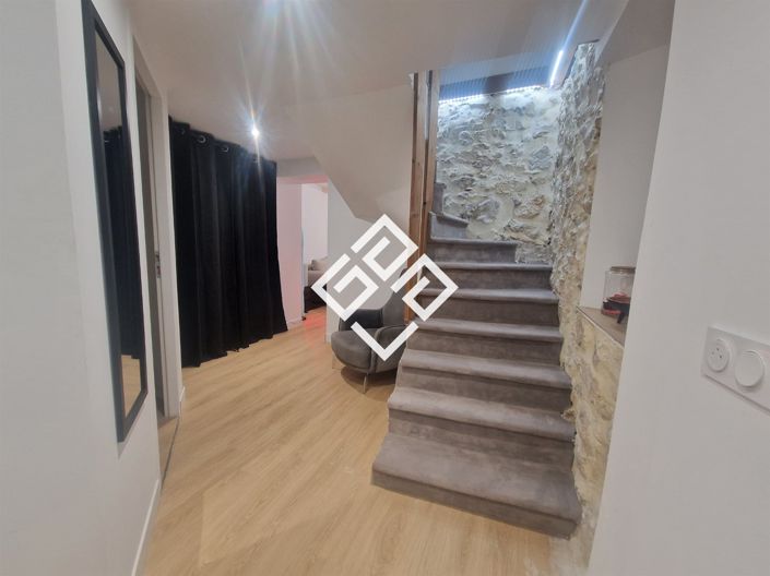 Image No.6-3 Bed House for sale