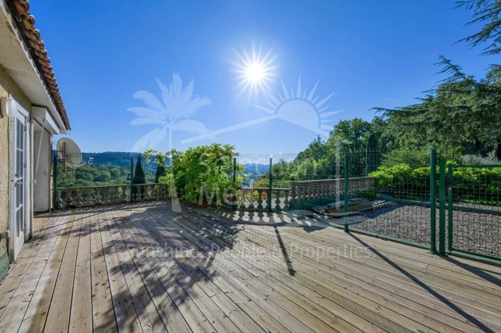 Image No.7-5 Bed House for sale