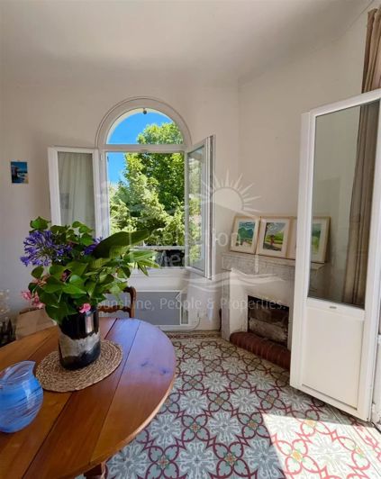 Image No.16-4 Bed House for sale