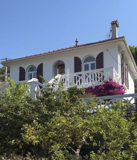 Image No.18-Maison de 4 chambres à vendre à Châteauneuf-Grasse