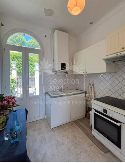 Image No.22-4 Bed House for sale