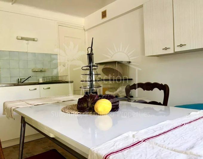 Image No.32-4 Bed House for sale