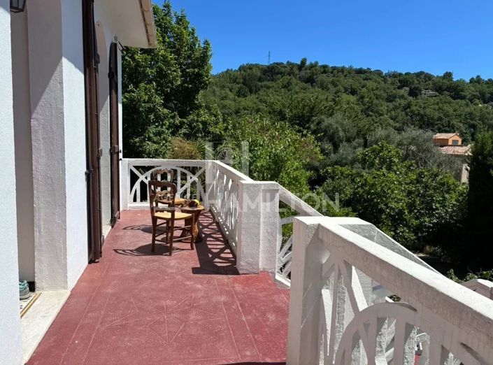 Image No.5-Maison de 4 chambres à vendre à Châteauneuf-Grasse