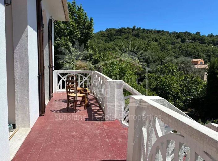 Image No.6-4 Bed House for sale