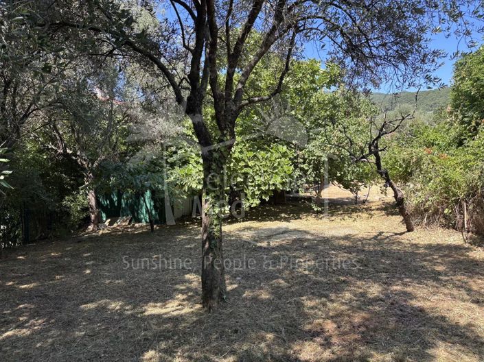 Image No.9-4 Bed House for sale