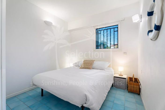 Image No.10-3 Bed Apartment for sale