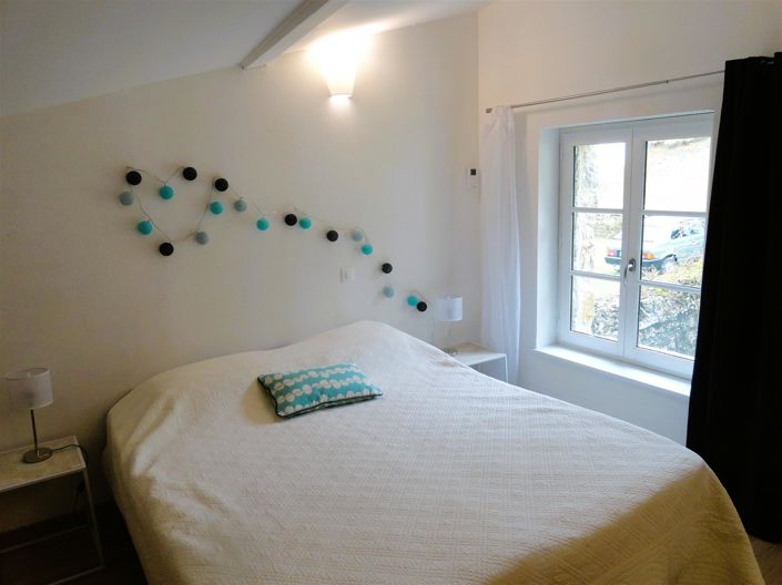 Image No.3-10 Bed Property for sale