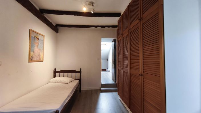 Image No.25-3 Bed House for sale