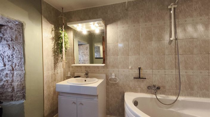 Image No.26-3 Bed House for sale