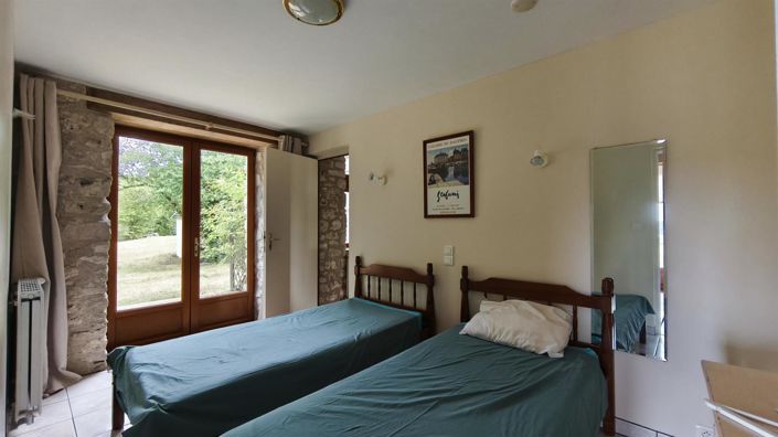 Image No.31-3 Bed House for sale