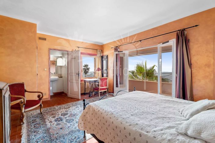 Image No.8-House for sale