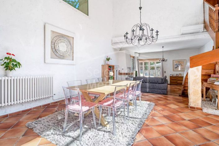 Image No.13-7 Bed House for sale