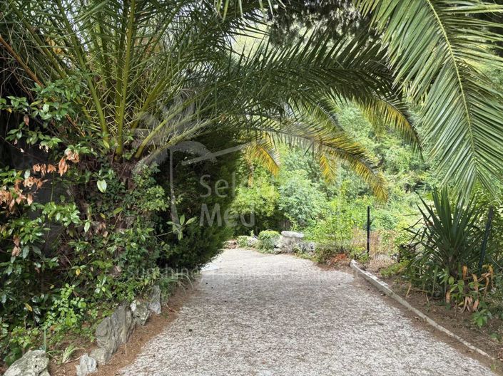 Image No.14-7 Bed House for sale