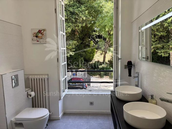 Image No.23-7 Bed House for sale