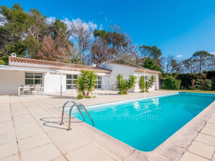 Image No.12-4 Bed House for sale