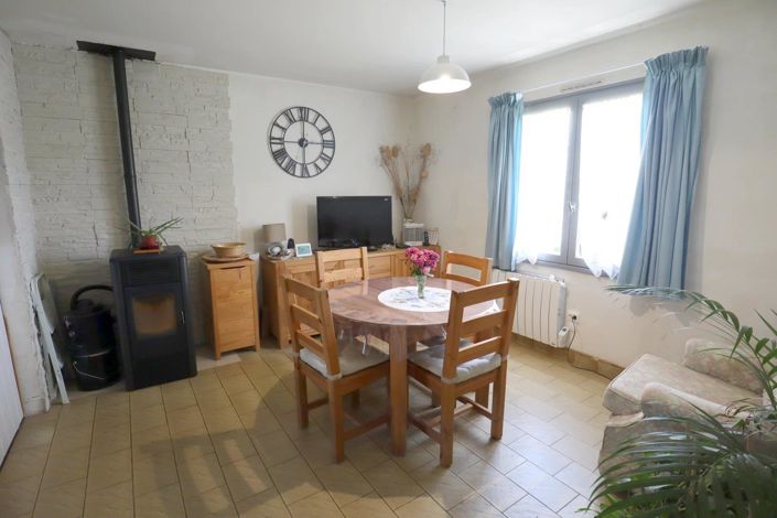 Image No.3-3 Bed House for sale