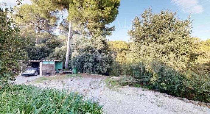 Image No.26-4 Bed House for sale