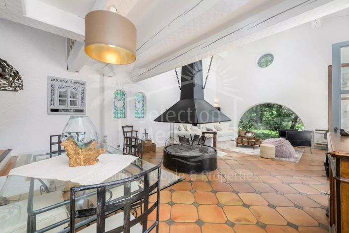 Image No.6-3 Bed House for sale