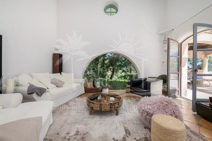 Image No.7-3 Bed House for sale