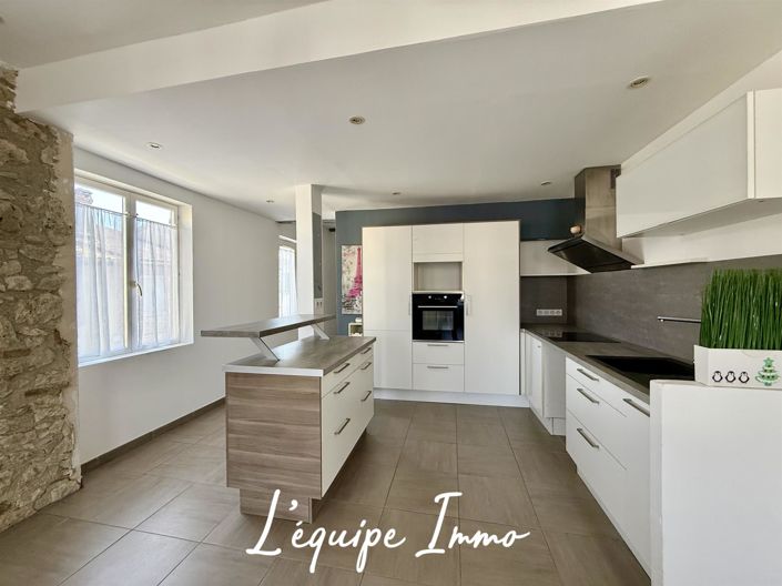 Image No.3-4 Bed House for sale