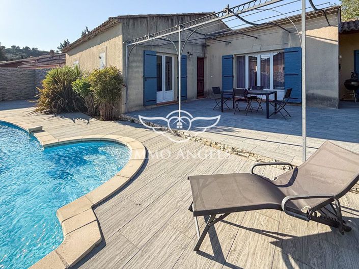 Image No.2-Maison de 4 chambres à vendre à Le Thor