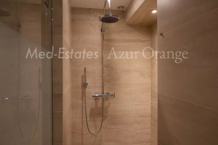 Image No.24-3 Bed Apartment for sale