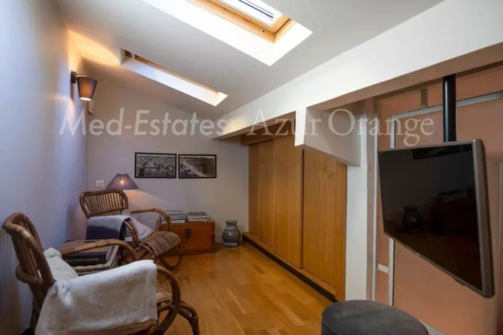 Image No.27-3 Bed Apartment for sale