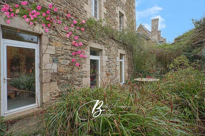 Image No.2-7 Bed House for sale