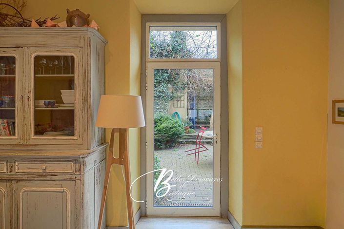 Image No.6-7 Bed House for sale