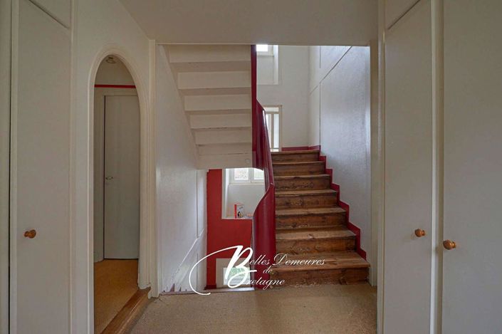 Image No.9-7 Bed House for sale