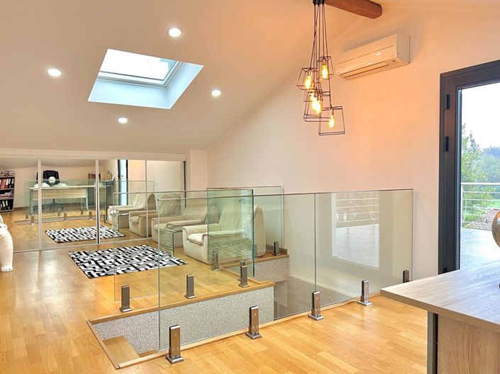 Image No.13-5 Bed House for sale