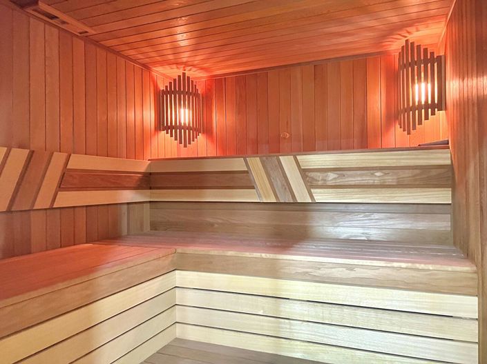 Image No.16-5 Bed House for sale