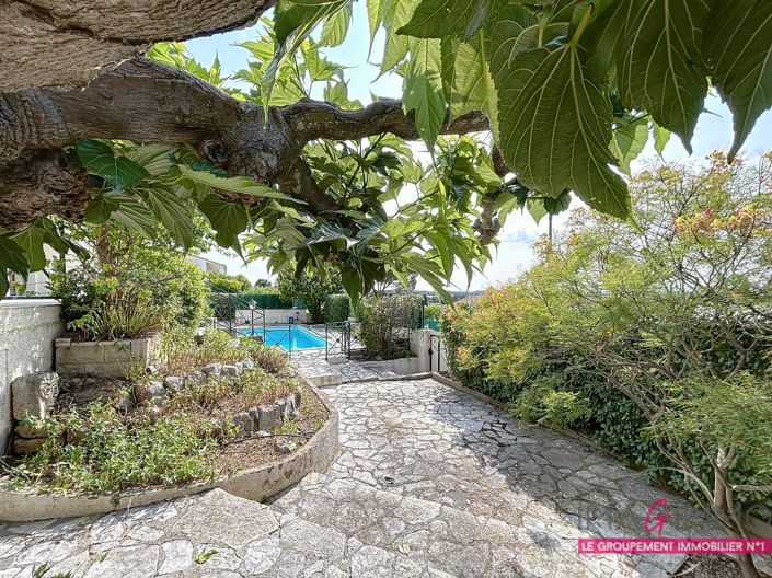 Image No.10-4 Bed House for sale