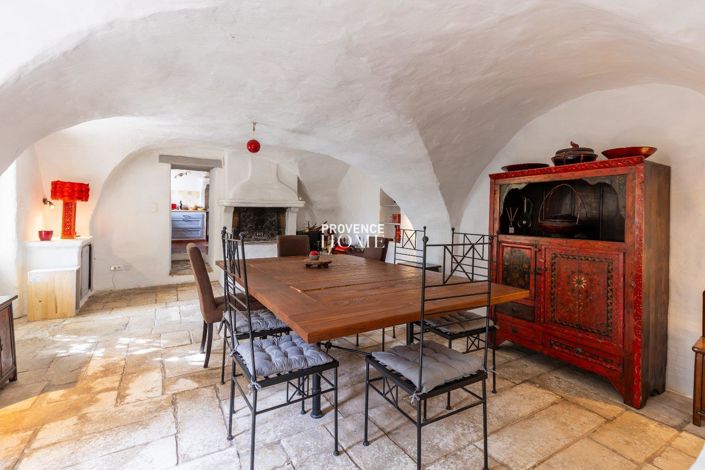 Image No.7-Propriété de 5 chambres à vendre à Saumane-de-Vaucluse