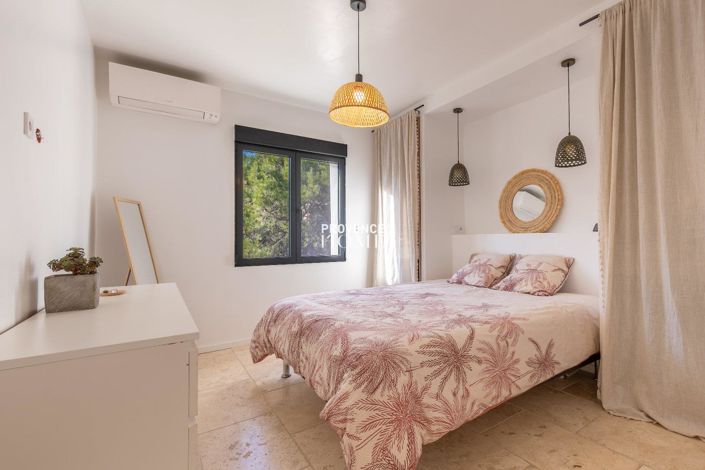 Image No.4-3 Bed House for sale