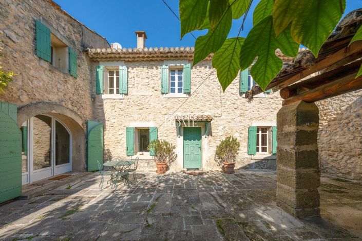 Image No.19-6 Bed House for sale