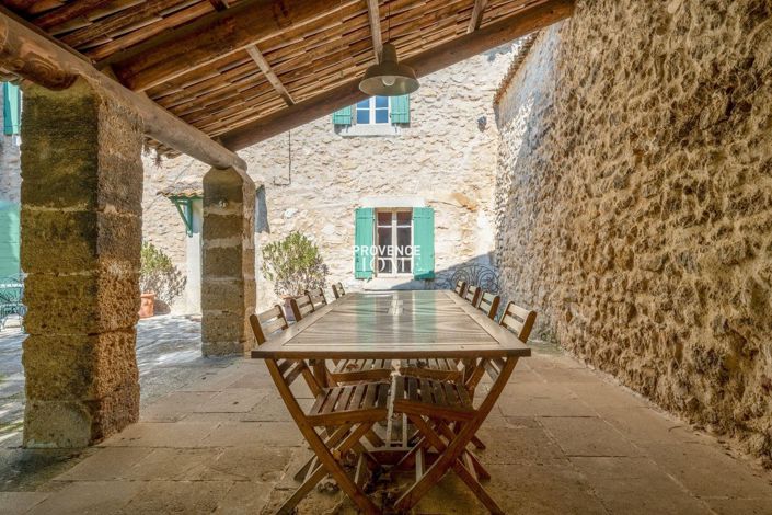 Image No.5-6 Bed House for sale