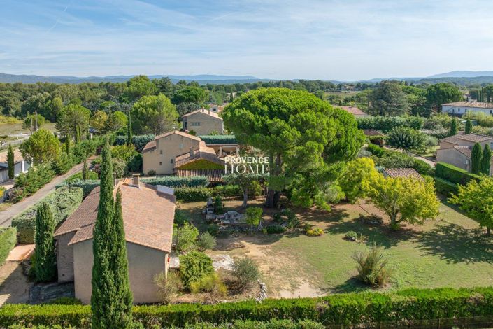 Image No.19-3 Bed House for sale