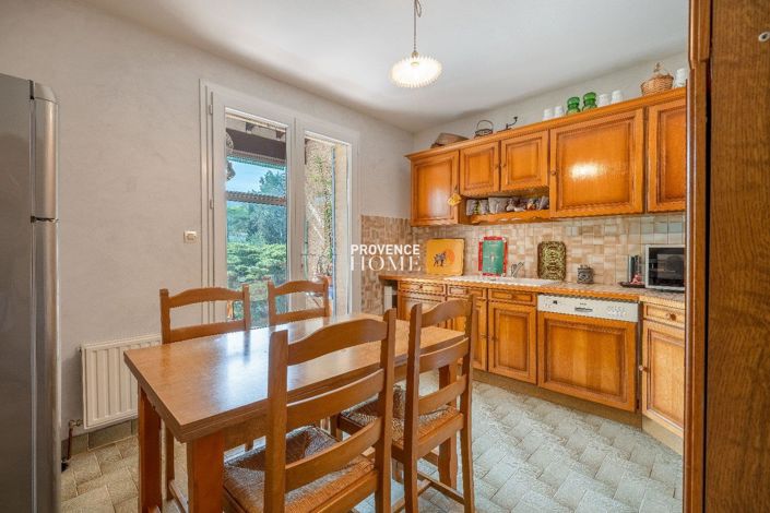 Image No.4-3 Bed House for sale